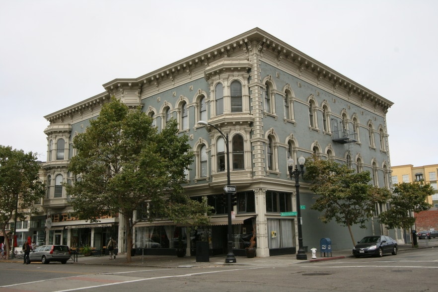 817-827 Washington St, Oakland, CA for lease - Building Photo - Image 1 of 3