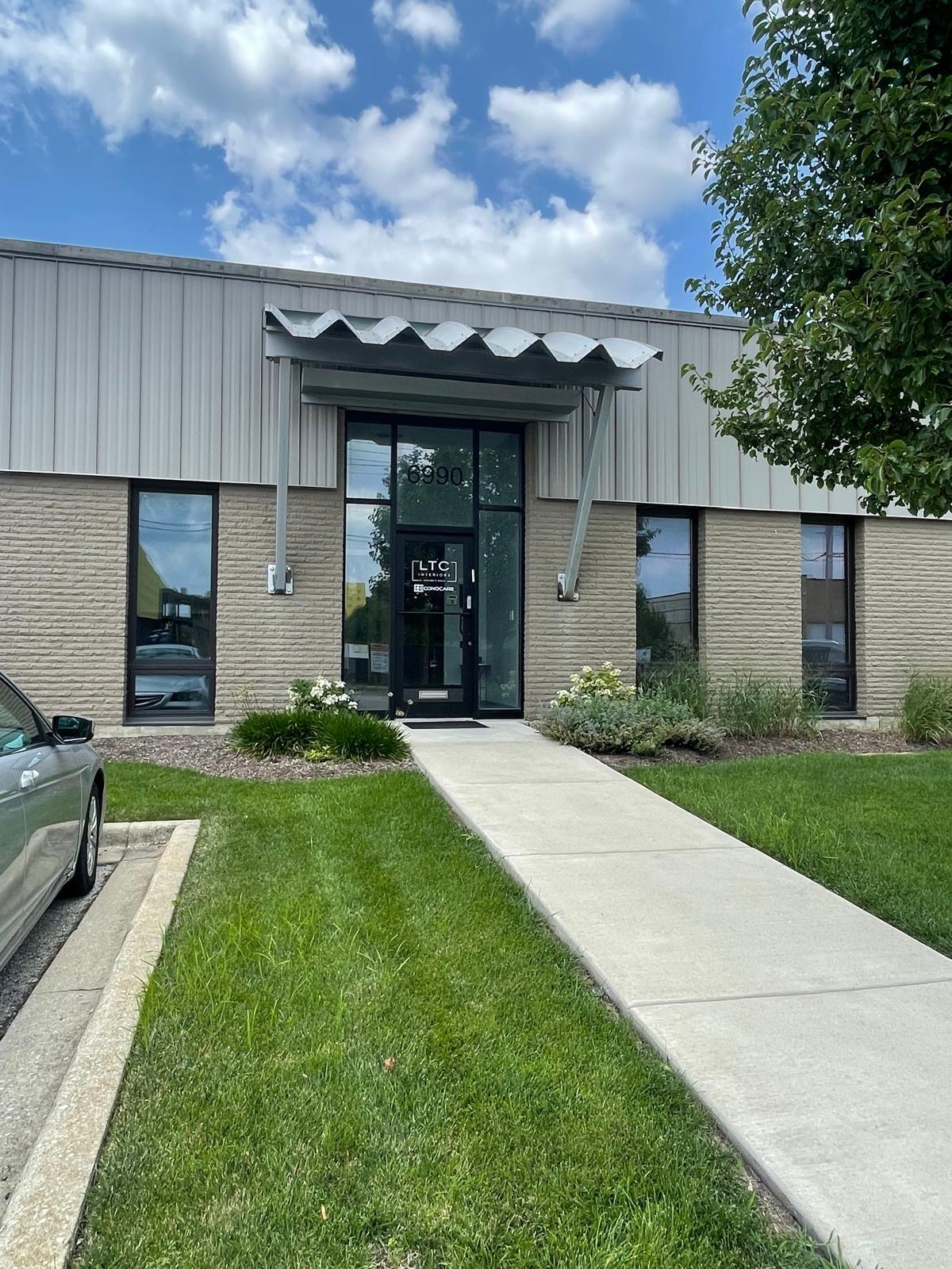 6970-6994 N Central Park Ave, Lincolnwood, IL for lease Interior Photo- Image 1 of 9