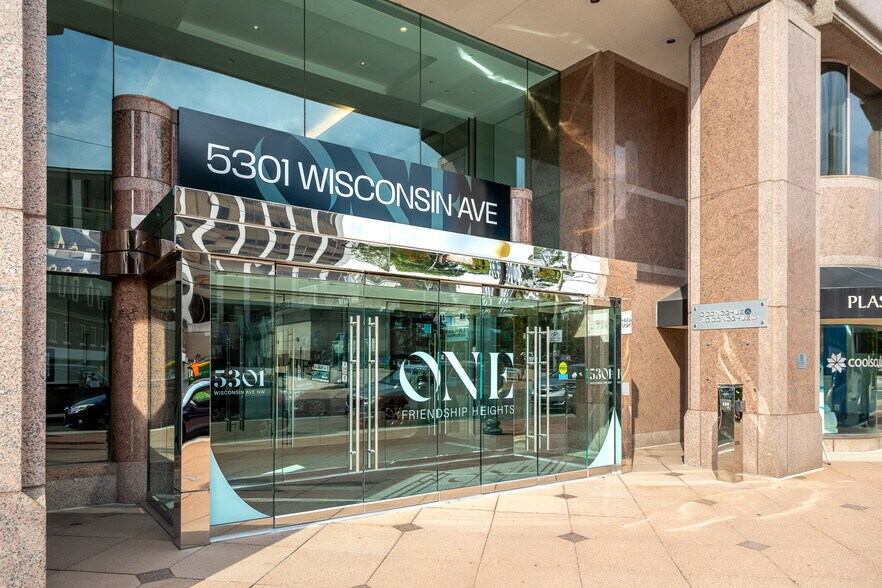 5301 Wisconsin Ave NW, Washington, DC à louer - Photo du bâtiment - Image 3 de 8