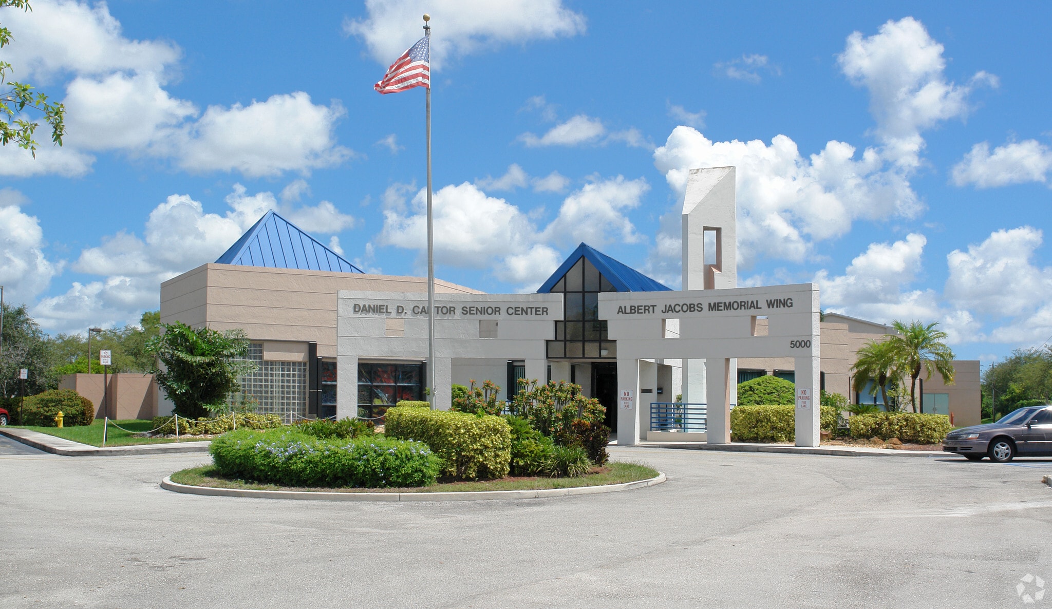 5000 Nob Hill Rd, Sunrise, FL for sale Primary Photo- Image 1 of 9