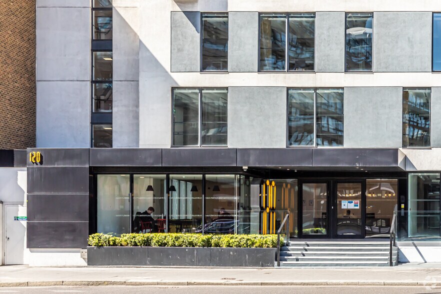 120 Aldersgate St, Londres à louer - Photo du bâtiment - Image 1 de 14