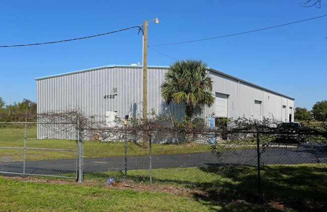 Plus de détails pour 4125 5th St, Kissimmee, FL - Industriel à vendre