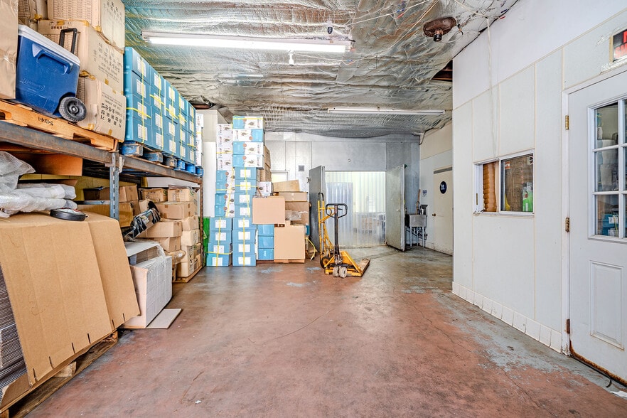 534 Stanford, Los Angeles, CA à vendre - Photo du bâtiment - Image 3 de 12