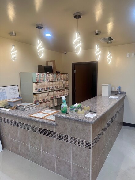 21617 Figueroa St, Carson, CA for sale - Building Photo - Image 3 of 15