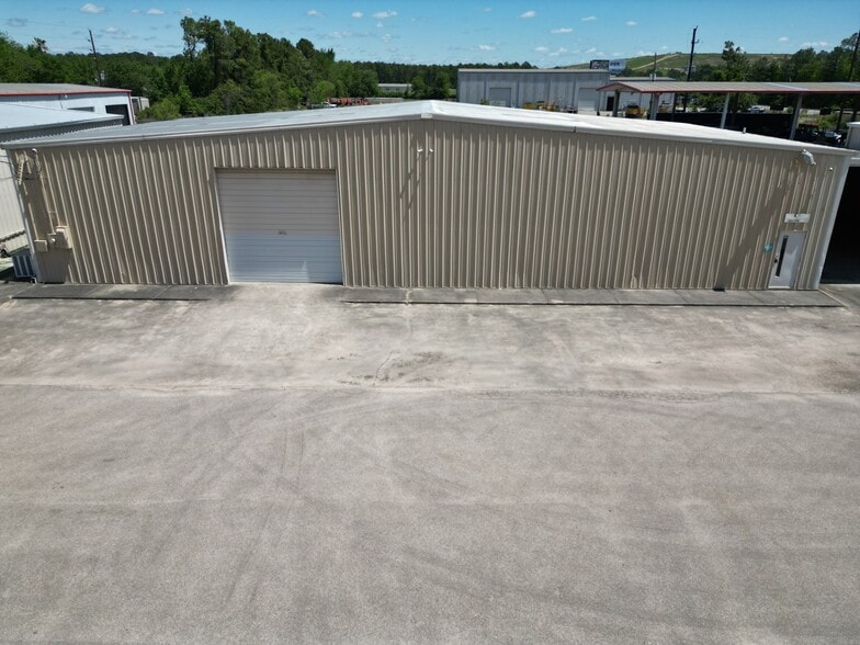 1003 Atascocita Rd, Humble, TX for lease - Building Photo - Image 3 of 6