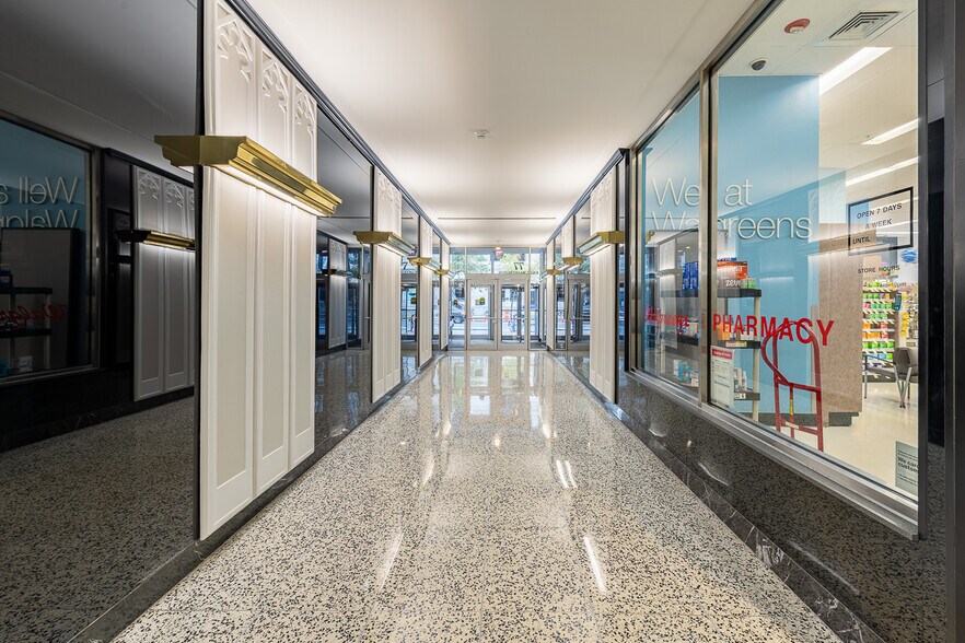 30 N Michigan Ave, Chicago, IL à louer - Photo du bâtiment - Image 3 de 11