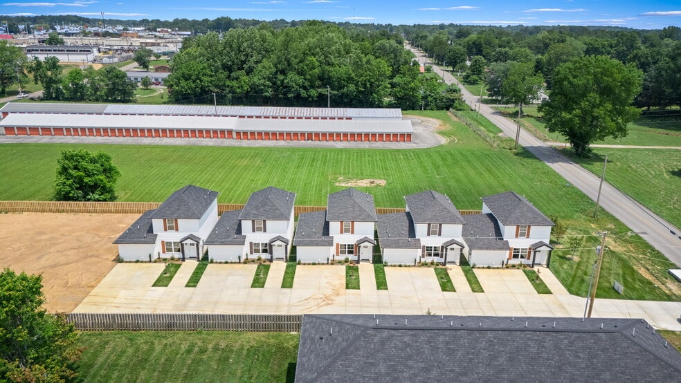 119 Mullican St, McMinnville, TN à vendre - Aérien - Image 3 de 12