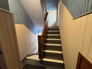 197 High St, Dumfries for lease Interior Photo- Image 2 of 3
