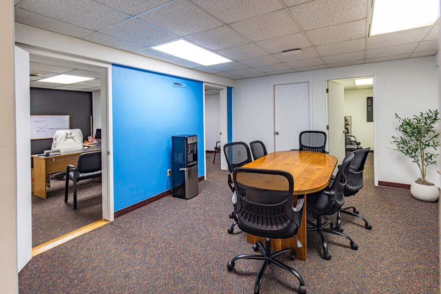 417 Main St, Bangor, ME for lease - Building Photo - Image 3 of 20