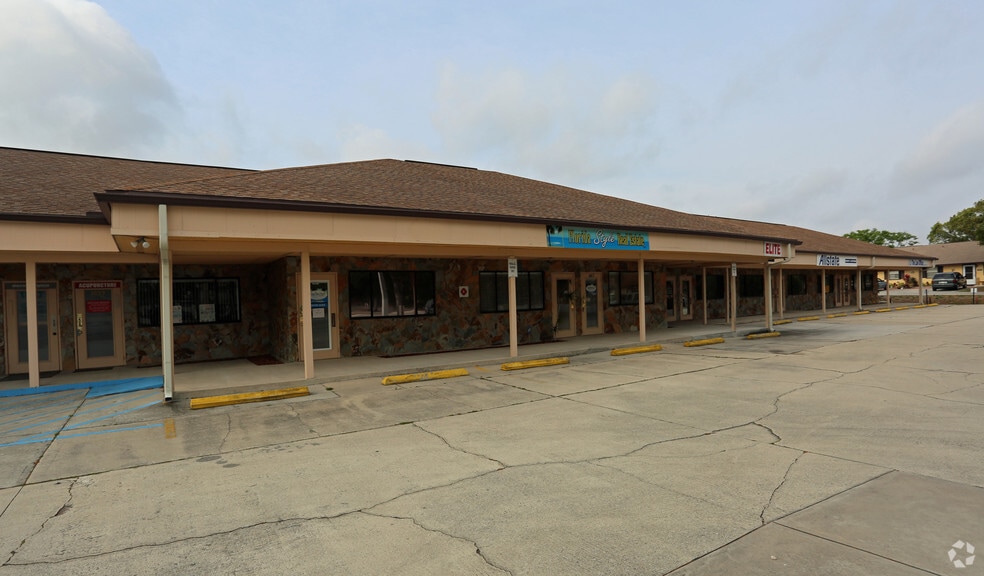 1051-1079 Cheney Hwy, Titusville, FL for sale - Building Photo - Image 3 of 10