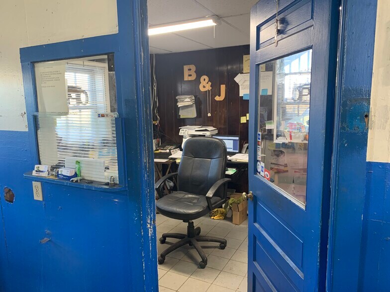 585 Park Ave, Worcester, MA à louer - Photo du bâtiment - Image 2 de 6