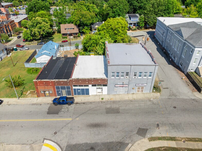 947 E Main St, Durham, NC à vendre - Photo du bâtiment - Image 1 de 8