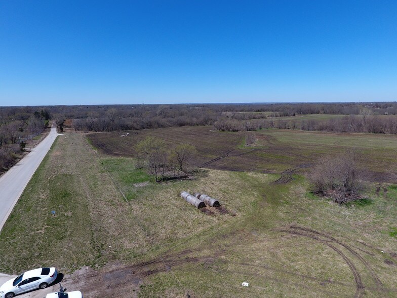 26310 SW Wyatt Rd, Blue Springs, MO à vendre - Aérien - Image 3 de 4