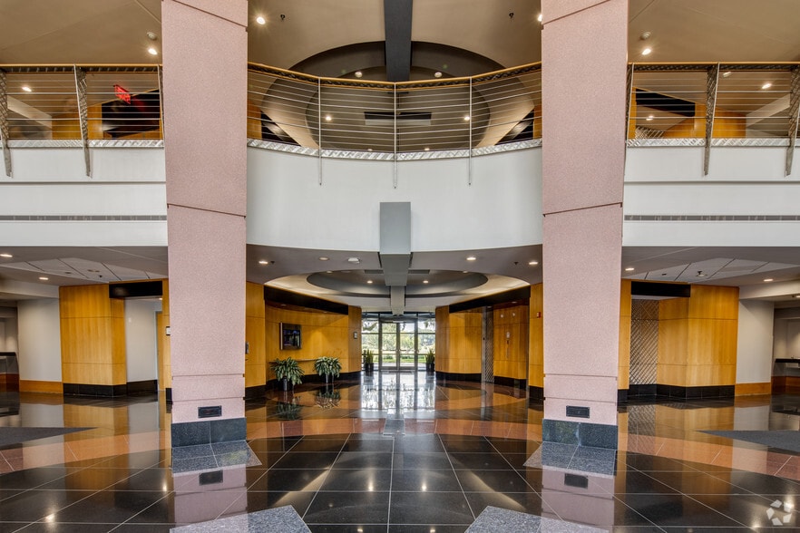 400 International Pky, Heathrow, FL à louer - Photo intérieure - Image 3 de 8