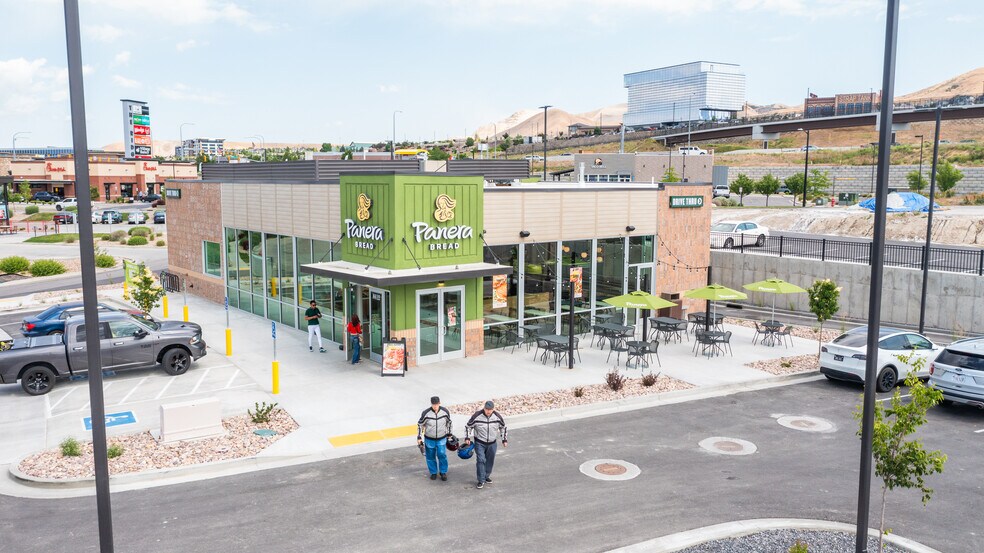 2204 Hudson Ave, Lehi, UT à vendre - Photo du bâtiment - Image 2 de 5