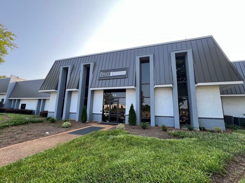 1200 Woodruff Rd, Greenville, SC à louer - Photo du bâtiment - Image 1 de 7