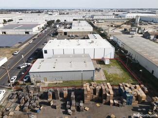 Plus de détails pour 2234 Hoover Ave, Modesto, CA - Industriel à vendre