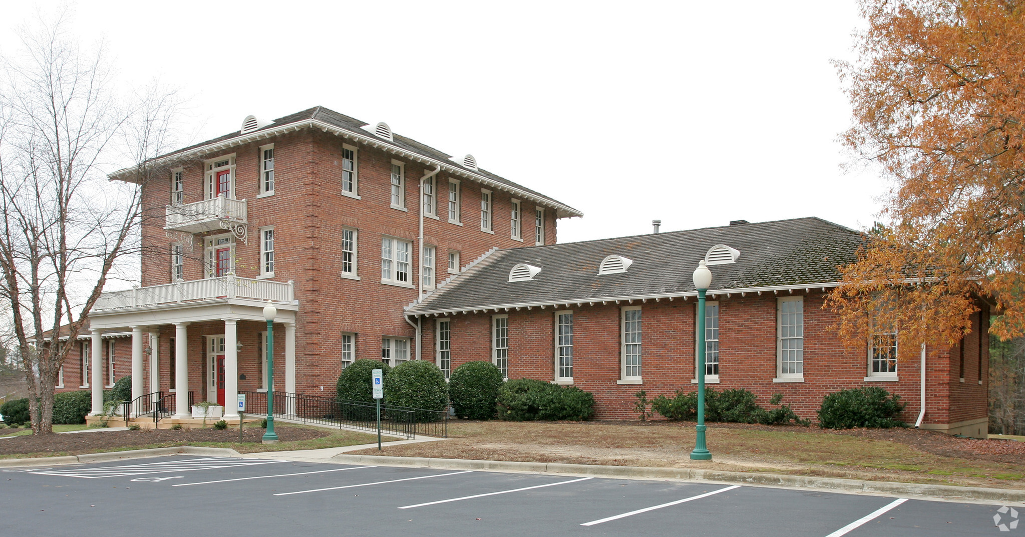 2400 Broad St, Durham, NC à vendre Photo du bâtiment- Image 1 de 1