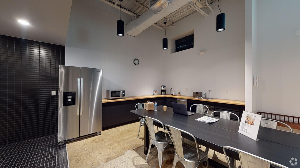 1282 Essex Ave, Columbus, OH for lease - Matterport 3D Scan - Image 2 of 16