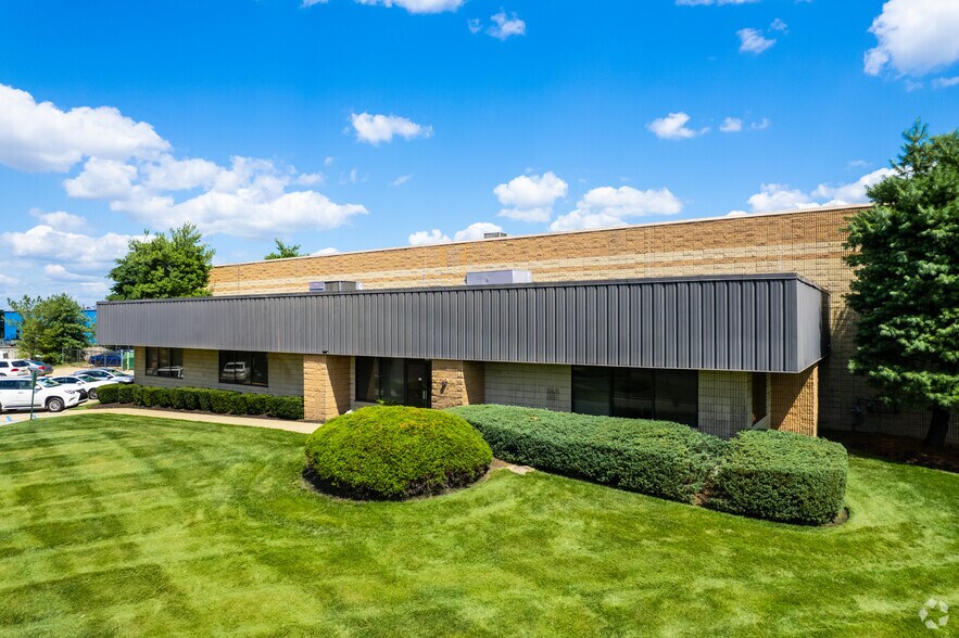 90 Twinbridge Dr, Pennsauken, NJ à louer - Photo principale - Image 1 de 6