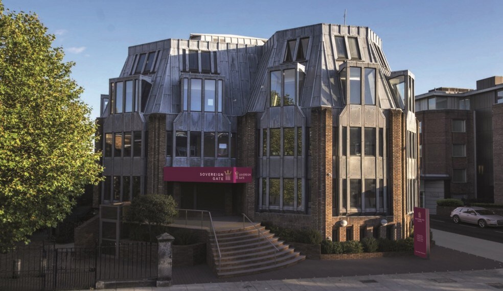 18-20 Kew Rd, Richmond à louer - Photo du bâtiment - Image 1 de 1