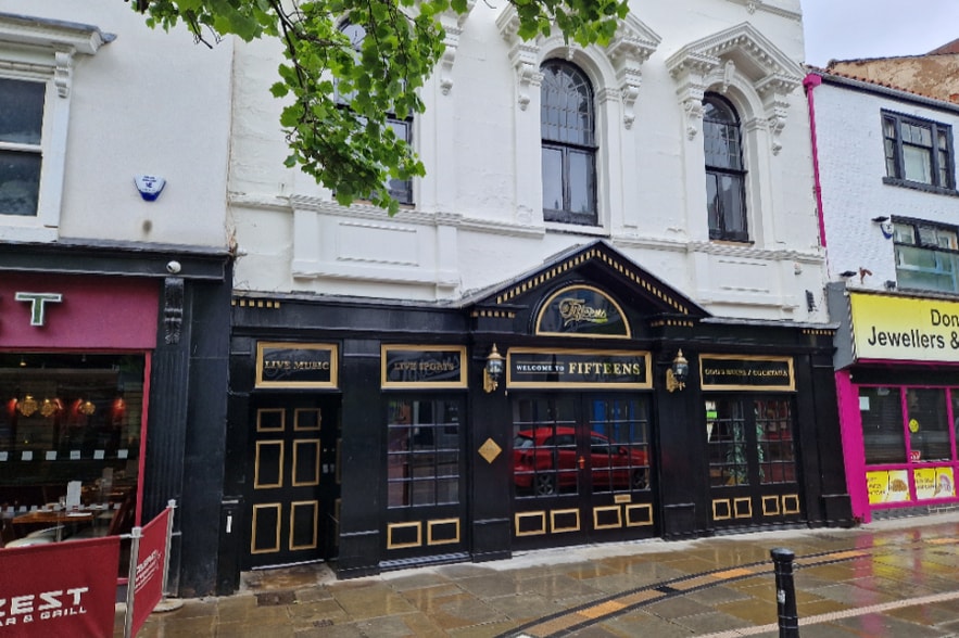 21 High St, Doncaster for sale - Building Photo - Image 1 of 2