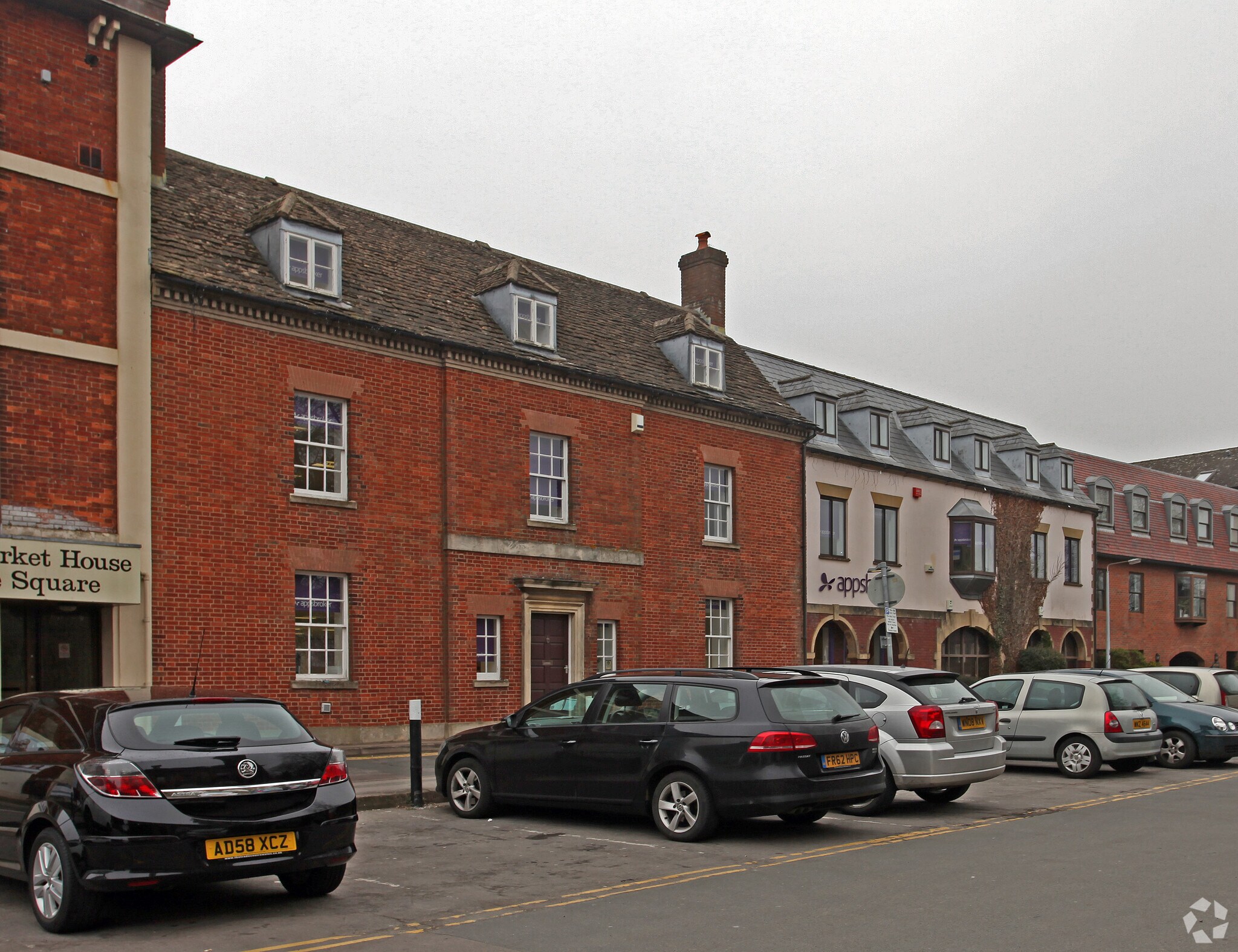 2 The Square, Swindon à vendre Photo principale- Image 1 de 4