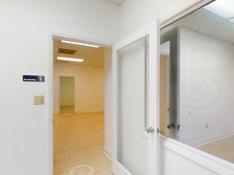 4101 Ravenswood Rd, Dania Beach, FL à louer - Numérisation 3D de Matterport - Image 3 de 14