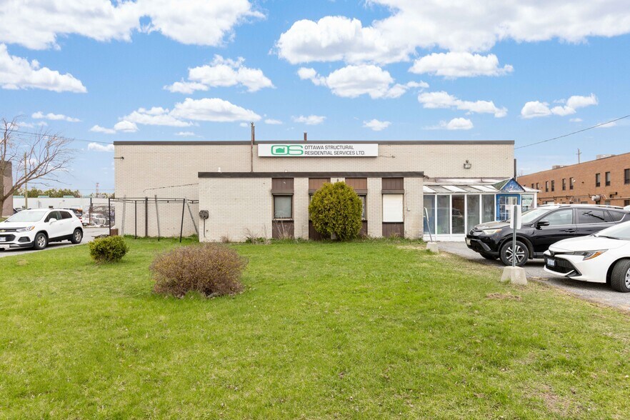 7 Enterprise Ave, Ottawa, ON for sale - Building Photo - Image 1 of 1