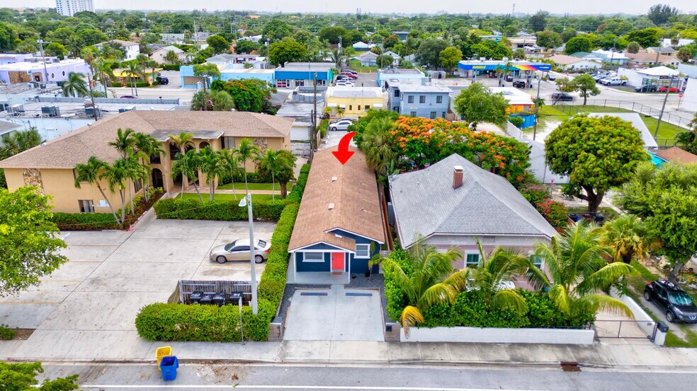 417 N J St, Lake Worth Beach, FL à vendre - Photo du bâtiment - Image 2 de 31