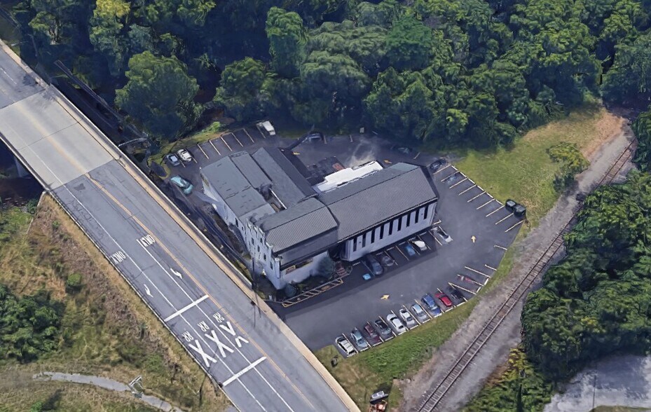333 W Union St, Allentown, PA à louer - Photo du bâtiment - Image 2 de 17