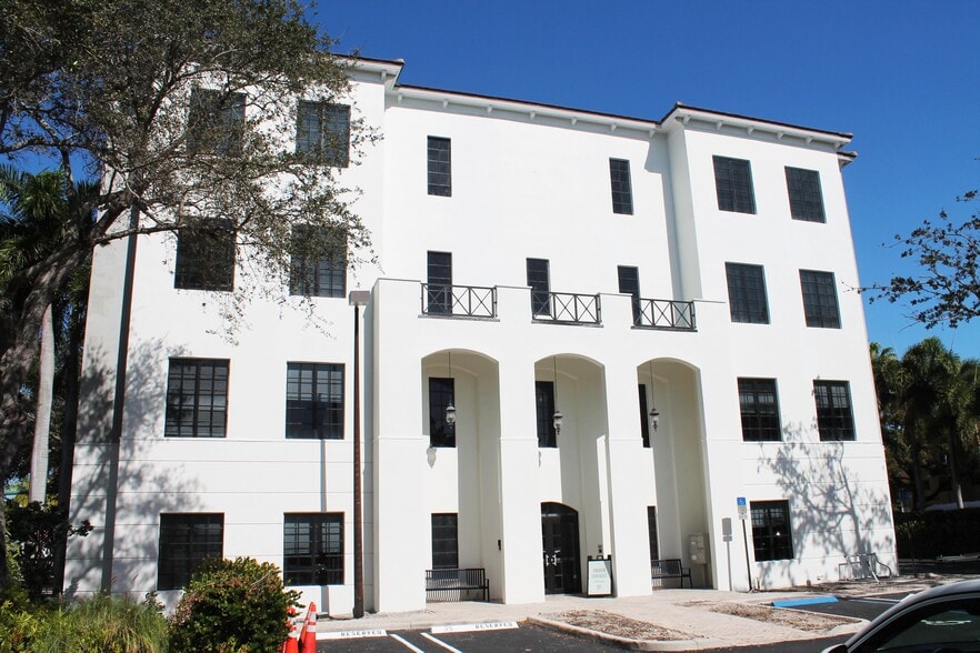 55 NE 5th Ave, Delray Beach, FL for lease - Building Photo - Image 2 of 11