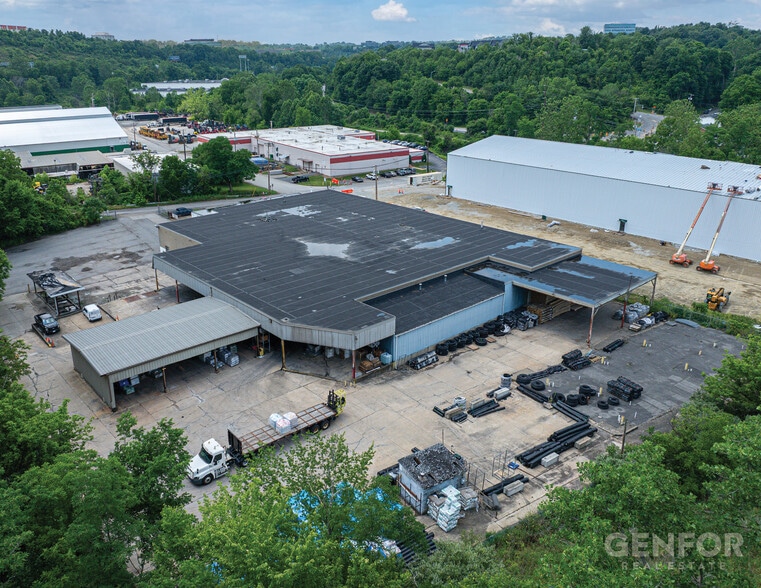 6000 Scott Rd, Coraopolis, PA for sale - Building Photo - Image 3 of 17