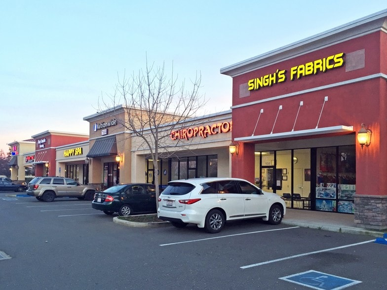 7500 Elsie Ave, Sacramento, CA for lease - Building Photo - Image 2 of 7