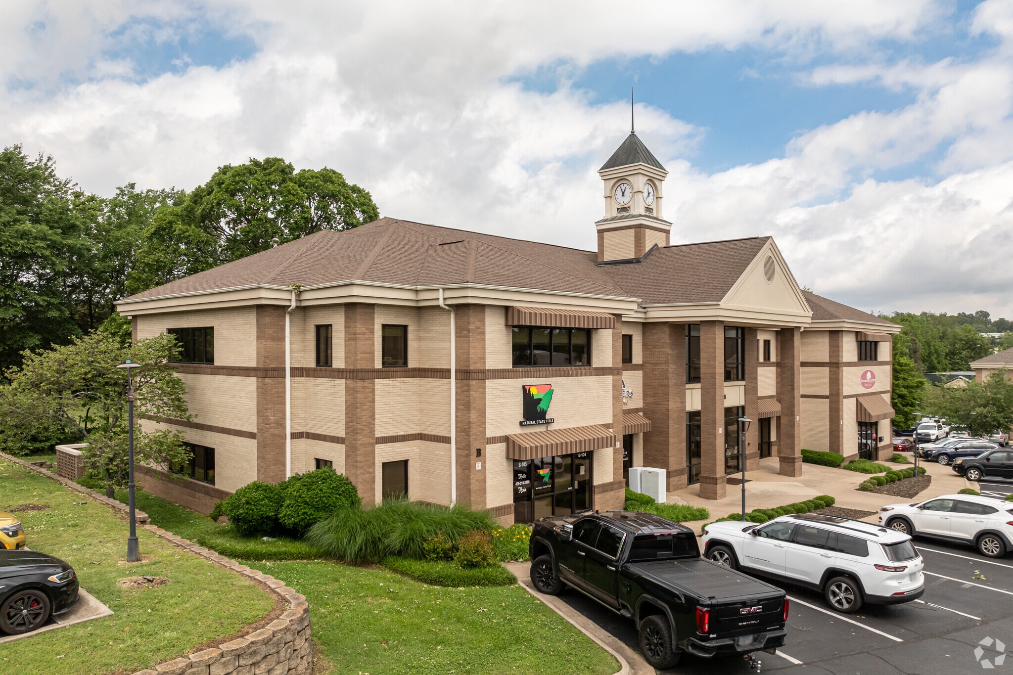 4700-B S Thompson St, Springdale, AR for sale Building Photo- Image 1 of 10