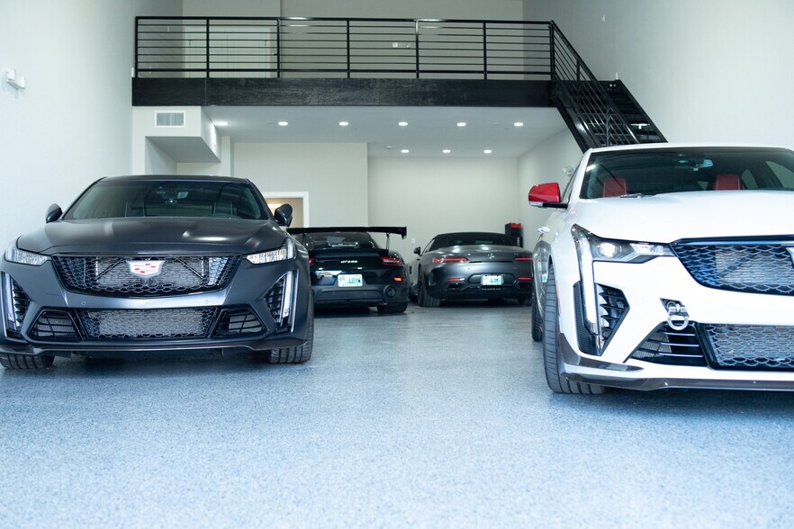 8180 Black Wolf Drive, Sebring, FL à vendre - Photo du bâtiment - Image 3 de 9