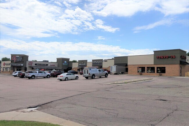 More details for 4515-4531 E 26th St, Sioux Falls, SD - Office/Retail for Lease