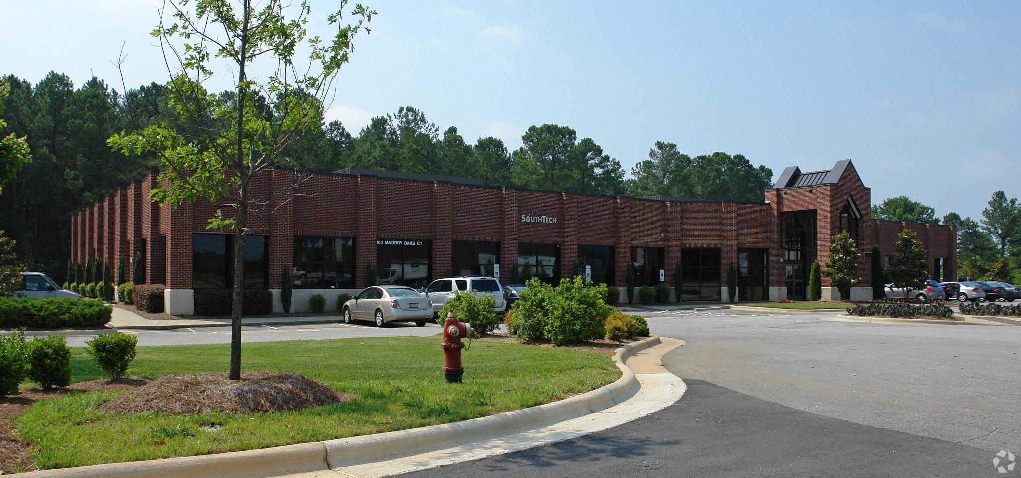 6100 Maddry Oaks Ct, Raleigh, NC à vendre Photo principale- Image 1 de 3