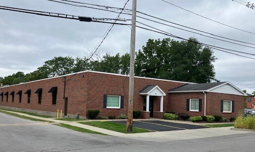 85 S Long St, Williamsville, NY à louer - Photo du bâtiment - Image 1 de 28