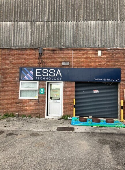 9 Gilston Rd, Saltash à louer - Photo du bâtiment - Image 1 de 1