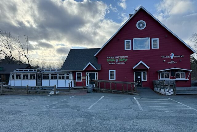 20 Quechee Gorge Vlg dr, Quechee, VT for lease Primary Photo- Image 1 of 4