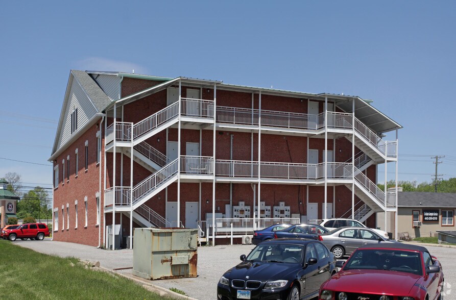 2309 Bel Air Rd, Fallston, MD à louer - Photo du bâtiment - Image 2 de 11