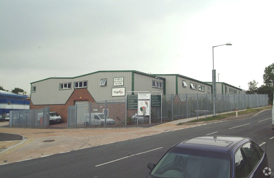 Westergate Rd, Brighton for lease - Primary Photo - Image 1 of 12
