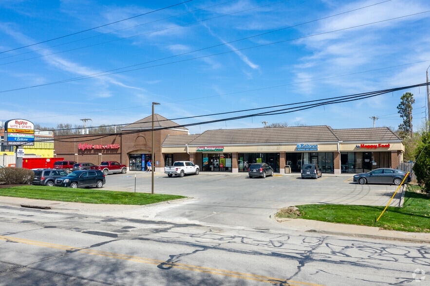 7711-7719 State Line Rd, Kansas City, MO for lease - Primary Photo - Image 1 of 9