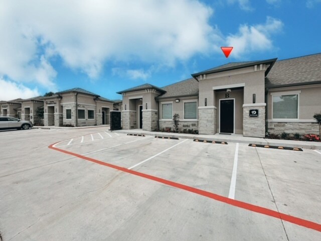 17820 Mound Rd, Cypress, TX à louer - Photo du bâtiment - Image 2 de 15