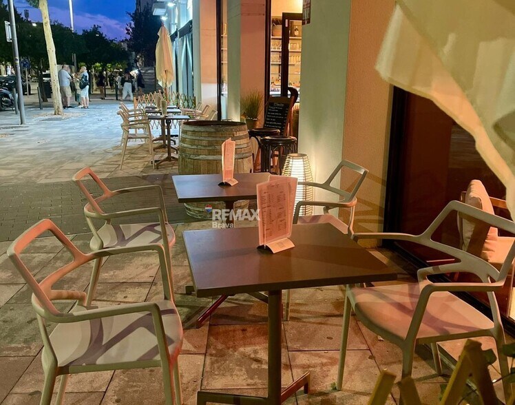 Retail in Roses, Gerona for lease - Building Photo - Image 3 of 5