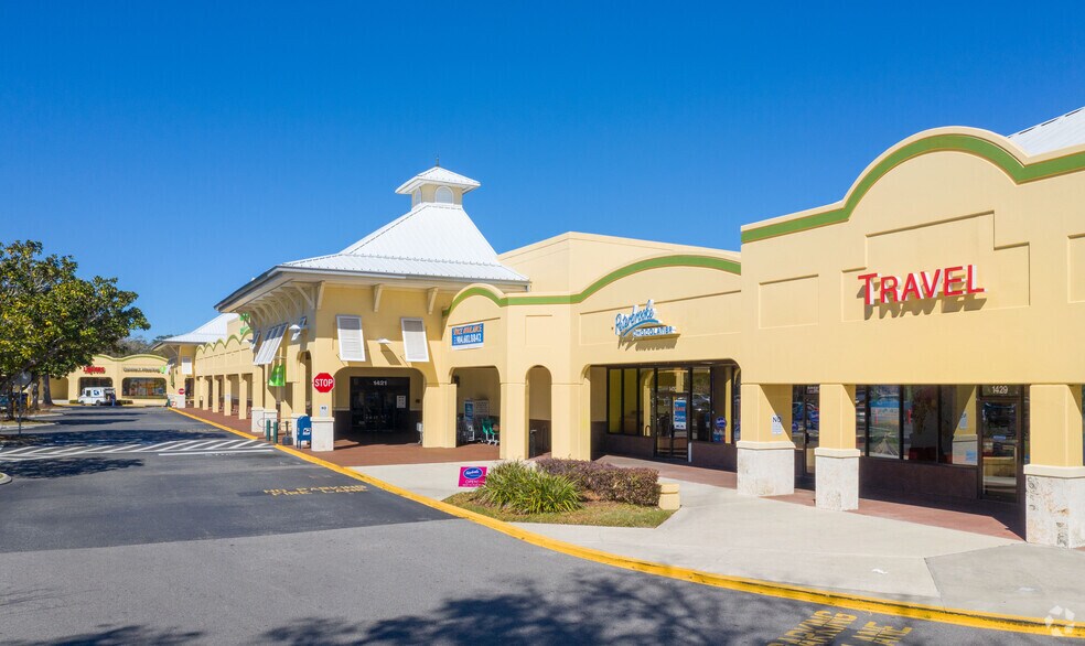 1910 S 14th St, Fernandina Beach, FL for lease - Building Photo - Image 3 of 15