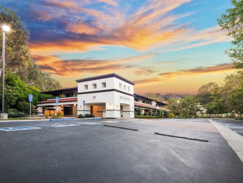 25550 Hawthorne Blvd, Torrance, CA for sale - Building Photo - Image 2 of 35