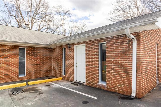 250 Cedar Springs Ave, Spartanburg, SC à vendre - Photo du bâtiment - Image 3 de 17