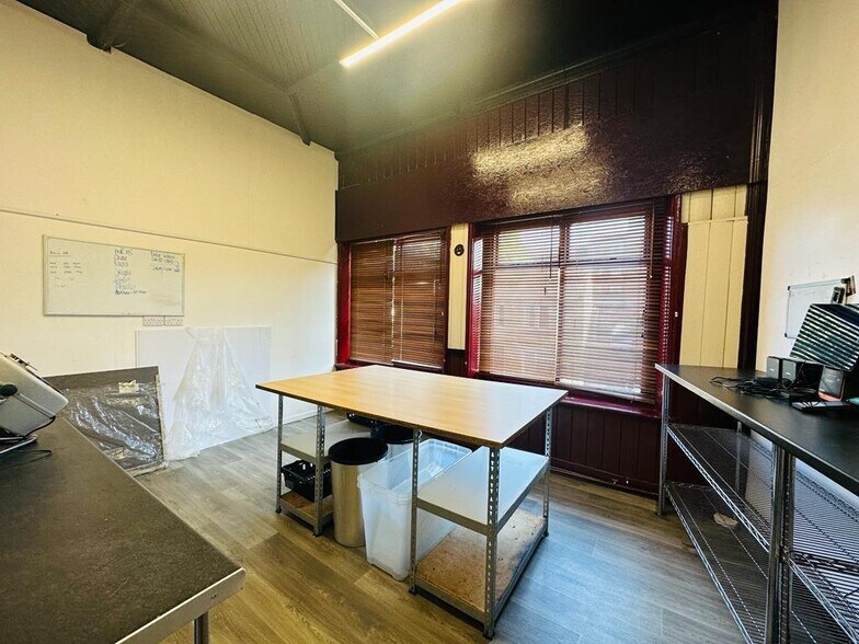 592-596 Durham Rd, Gateshead à louer - Photo du bâtiment - Image 3 de 9